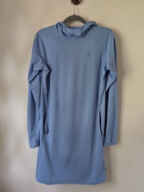 Fjallraven Abisko Sun-hoodie Dress In Ultramarine